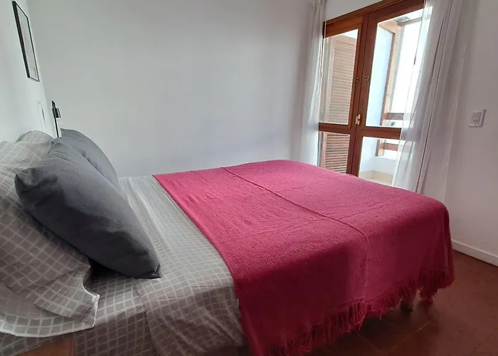 Duplex Besugo, Con Patio Y Parrilla