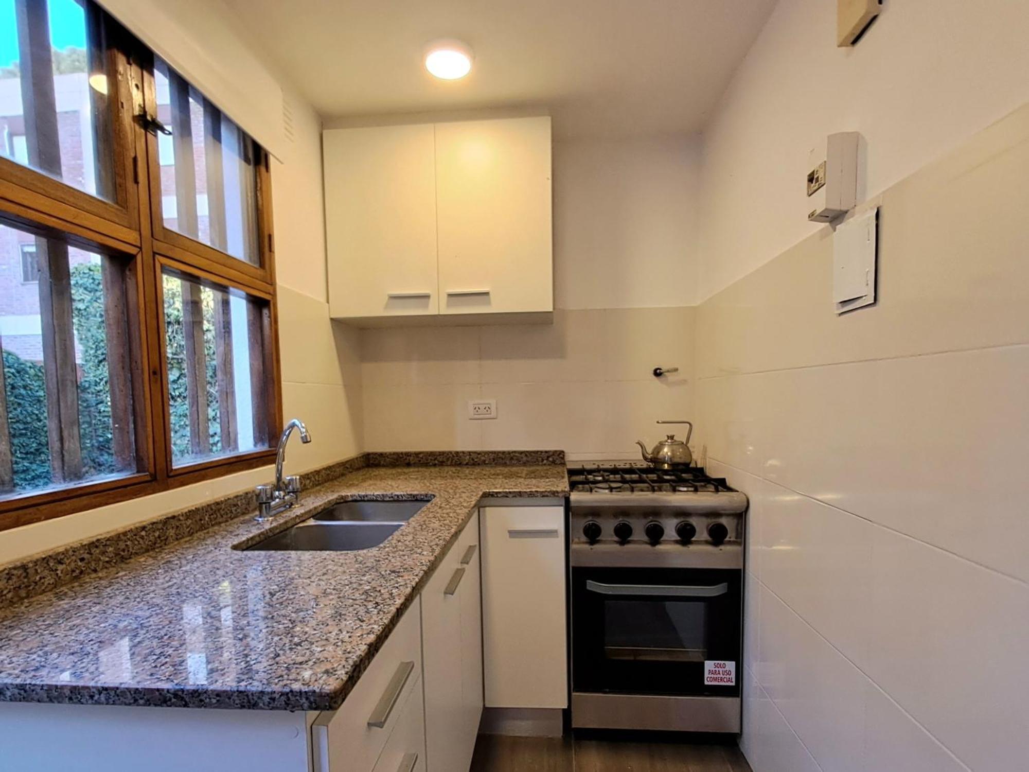 Apartment Duplex Besugo, Con Patio Y Parrilla *